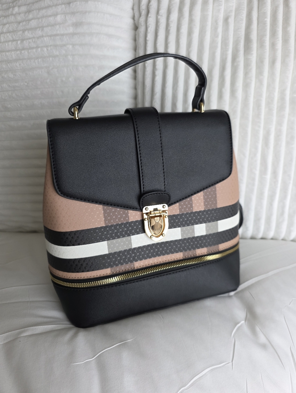 Medium Backpack